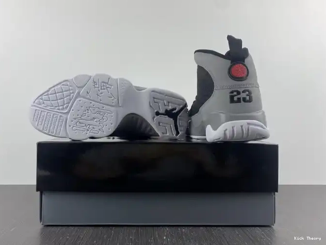 Kicktheory 9 Retro CT8019-060 Grey Jordan Particle 0505